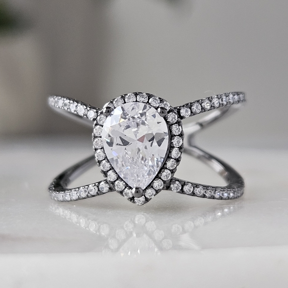 Charmed Aroma Black Gold Pear Gemstone ring, 925 Sterling Silver - Picture 1 of 7